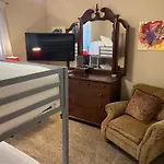 Classic City 3 Bedroom 2 Bath Condo With Deck Close To Uga, Five Points, And Memorial Park In Athens